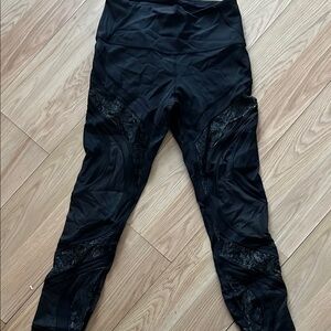 Lululemon special addition wunder unders